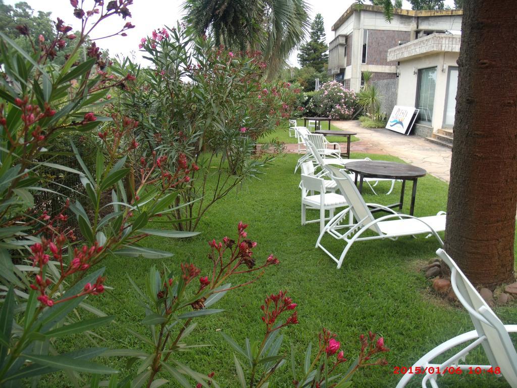Hotel Puesta Del Sol Punta Ballena Exterior foto