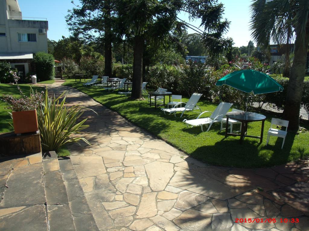 Hotel Puesta Del Sol Punta Ballena Exterior foto